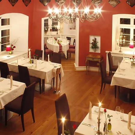 ホテル Rottele's Restaurant & Residenz